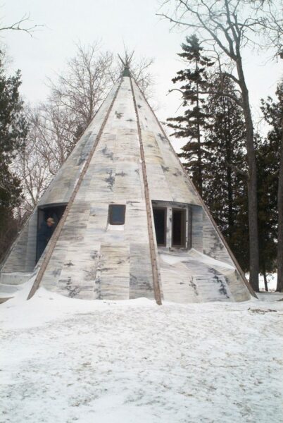 Tee-Pee Roof